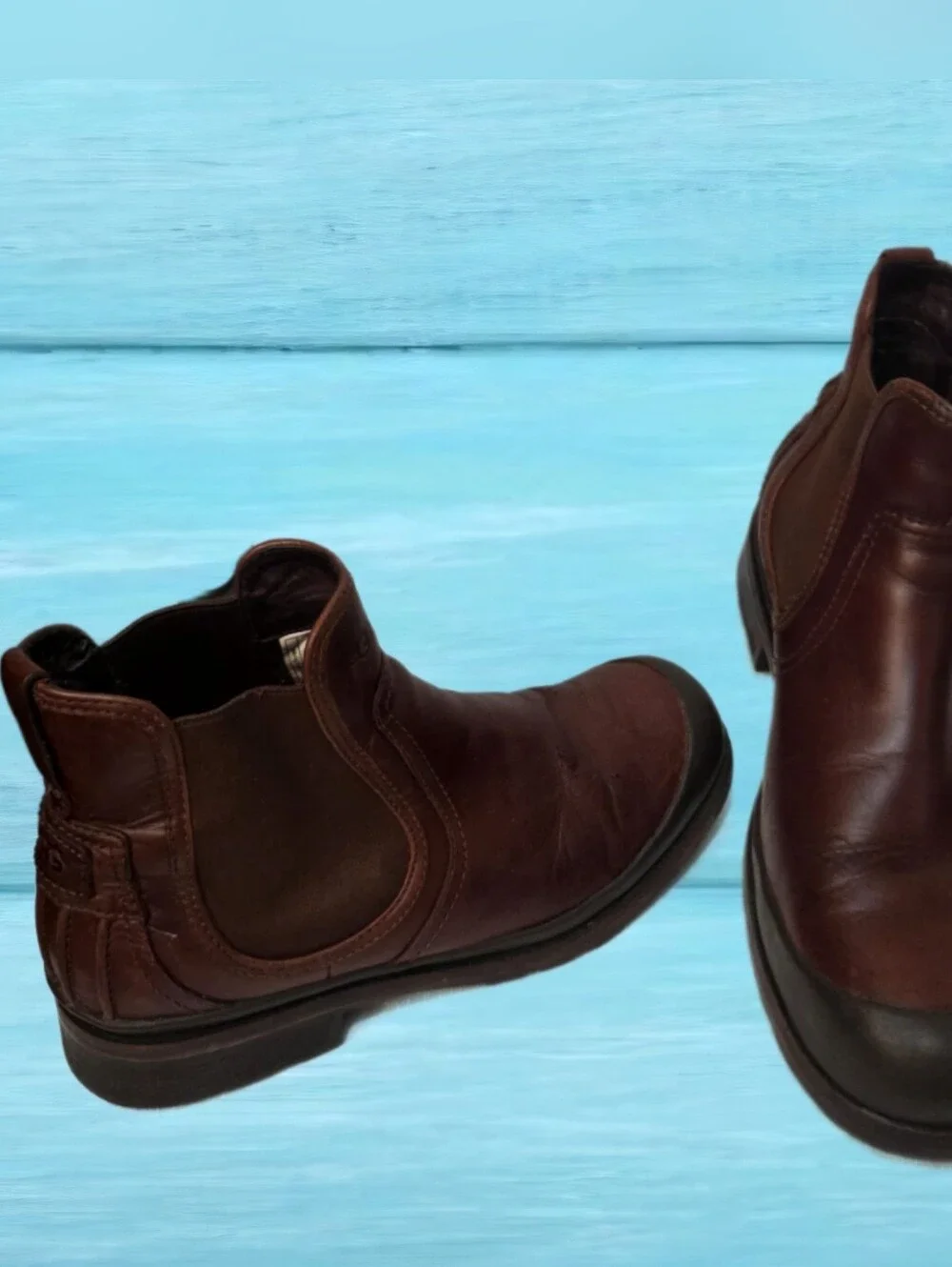 UGG product description